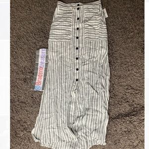 F21 Gray and white striped maxi skirt with slits